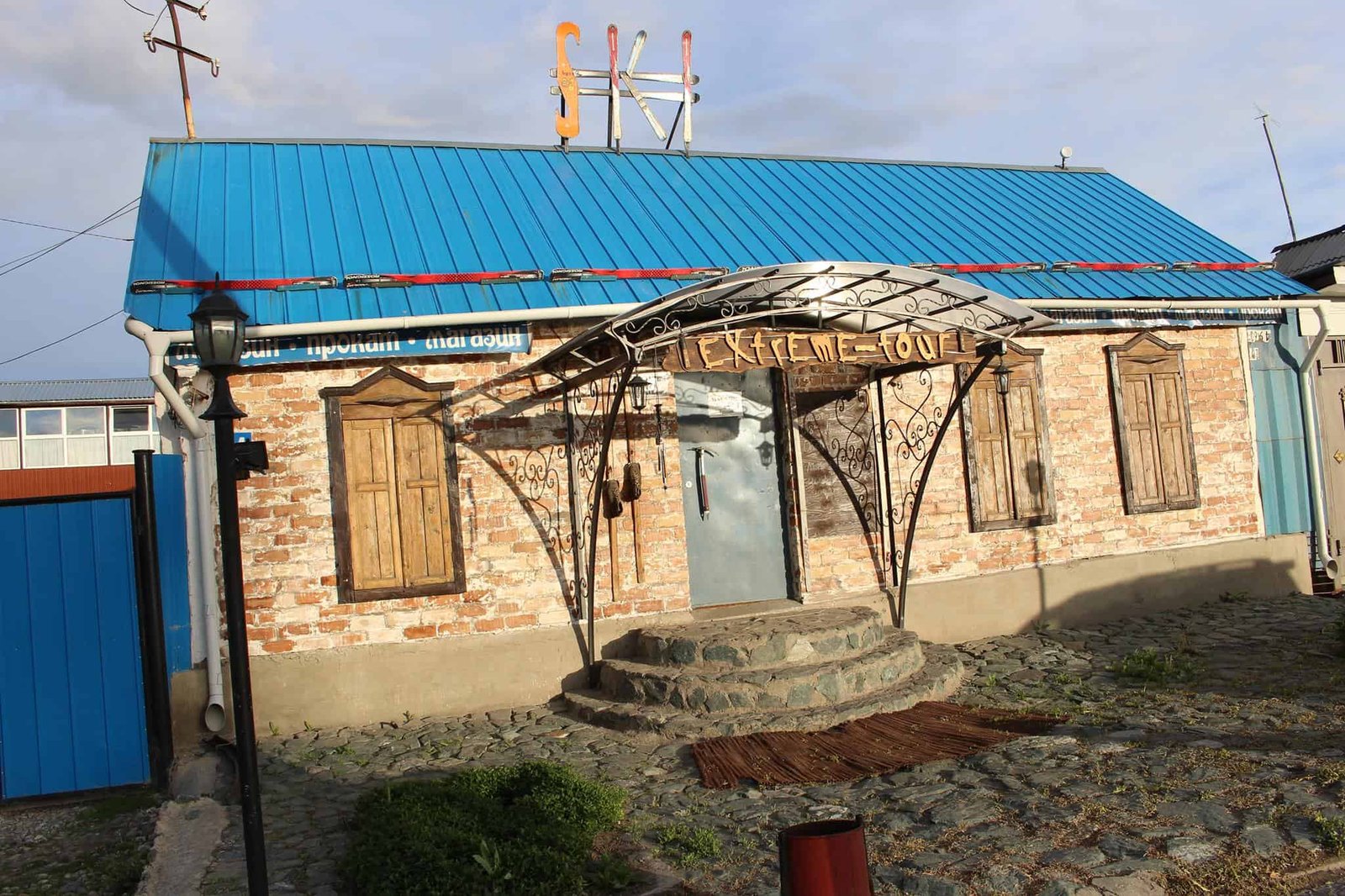 https://destinationkarakol.com/wp-content/uploads/2021/03/extreme_tour_karakol.jpg
