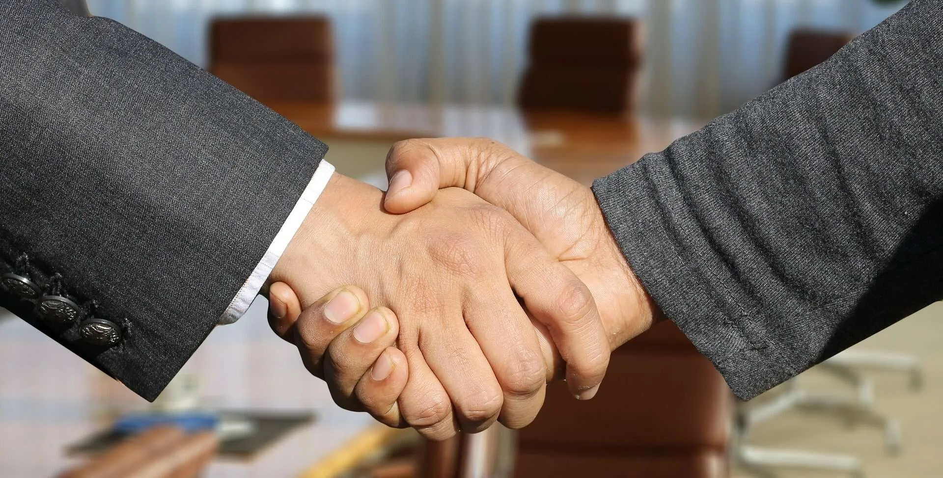 shakehand